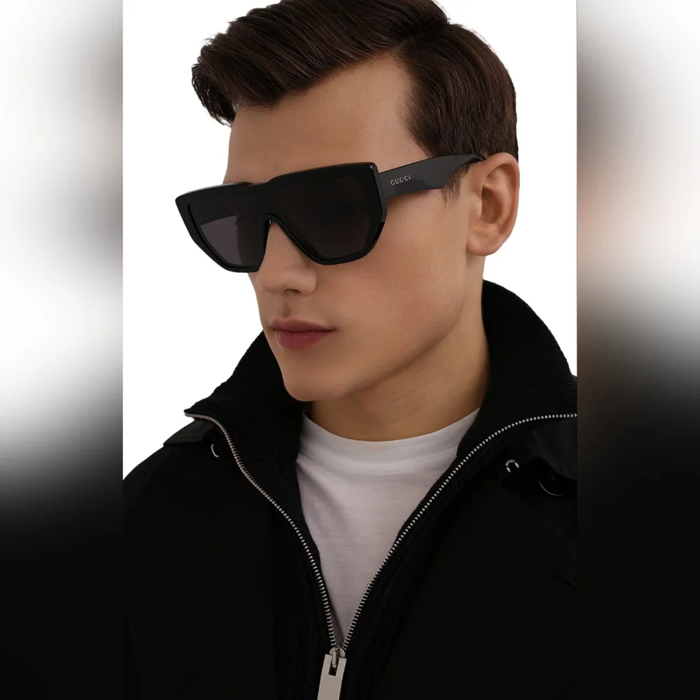 New- 💯original Gucci Grey Shield Sunglasses GG0997S 00